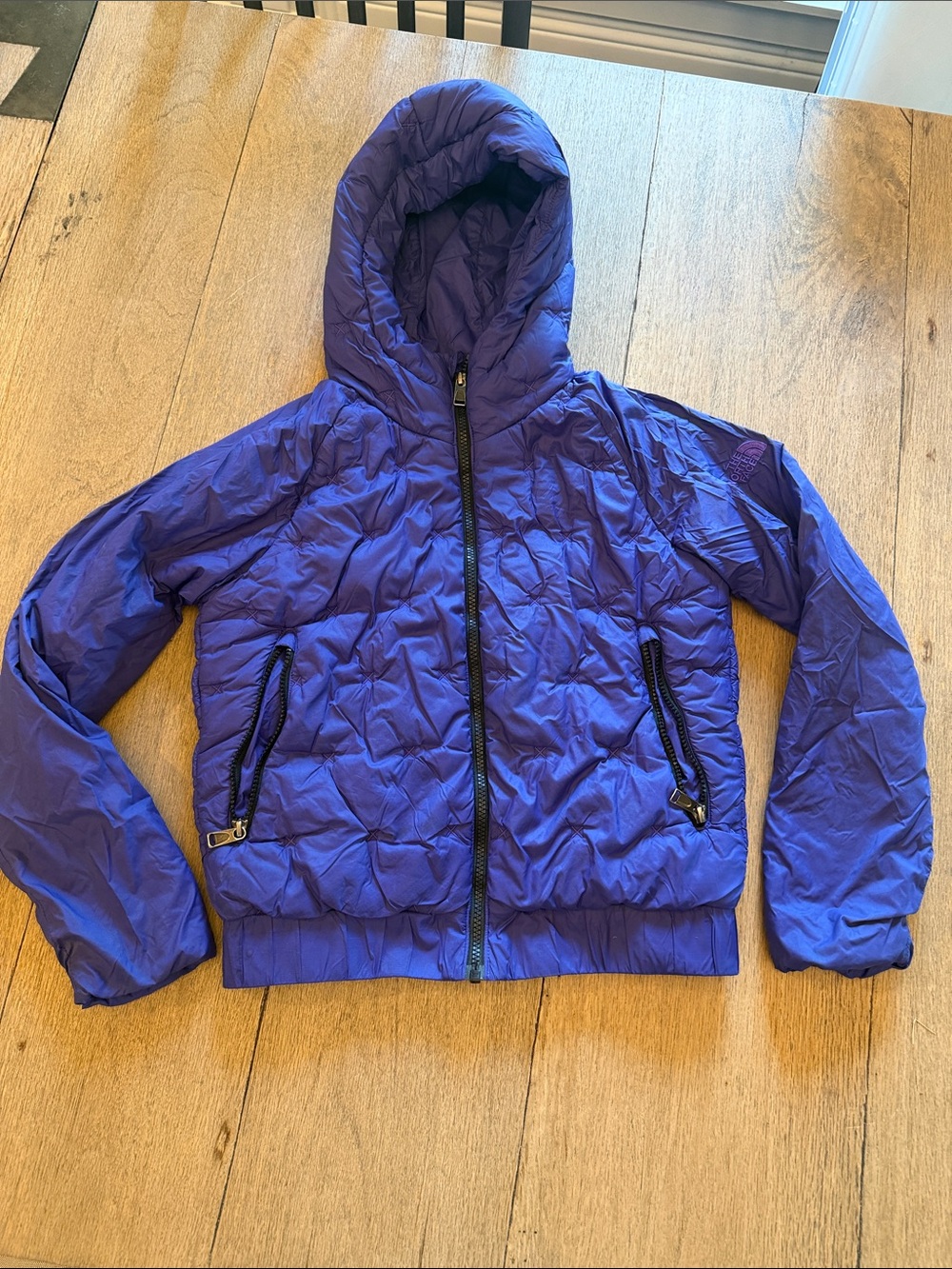 The North Face Kids Hooded Puffer Jacket in Purple
